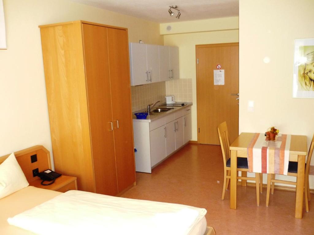 Pension Im Malerwinkel Кальмюнц Номер фото